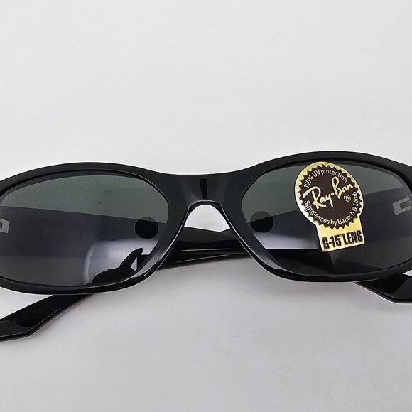 Ray-Ban B&L W1926 Black Frame G-15 Green Glass Lens Cat Eye Sunglasses 55-16-133